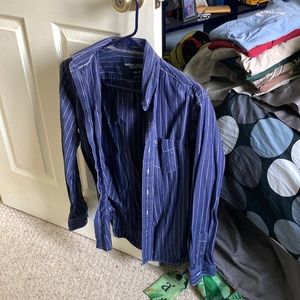 XS American Eagle Button up Shirt